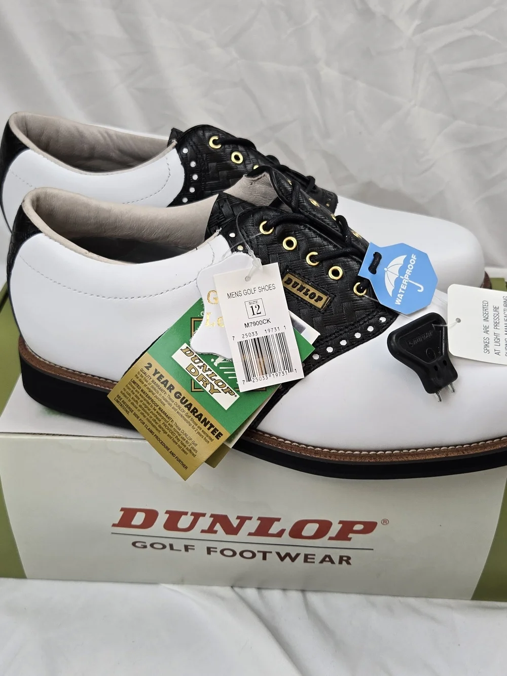 Dunlop M7900CK Men's Golf Shoes Black White Saddle Spikes NWT Size 12